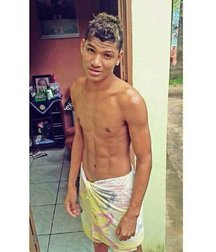 covered by the towel 59d8e055b5be2.jpg