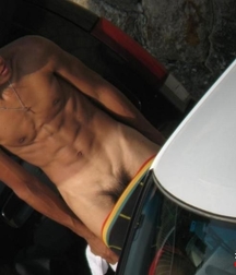 Japanese guys get stripped off the street 59d94a5c090aa.jpg
