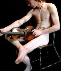 very sensual musicians 59dbd862c7986.jpg