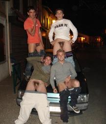 interesting Straight Boys 59de71bc8c753.jpg