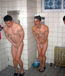 guys have fun in the common shower 59e7b75468312.jpg