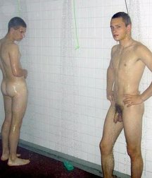guys have fun in the common shower 59e7b764b1fc7.jpg