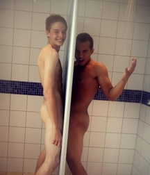 guys have fun in the common shower 59e7b76eaa8e1.jpg