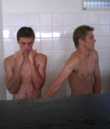 guys have fun in the common shower 59e7b77a43508.png