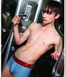 in the shower with the underpants 59e8febd793de.jpg