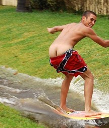 funny nude guys 59ee3ed4b5fe0.jpg