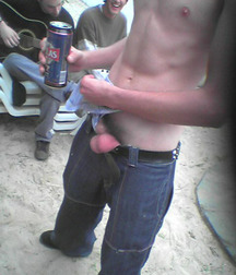 funny nude guys 59ee3edbc5372.jpg