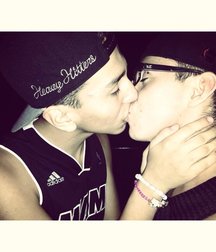 now i kiss you 59f0d6cb286a3.jpg