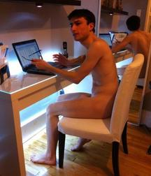 guys with the computer 59f2b827aff54.jpg