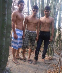 three special friends 59f2b86b03707.jpg