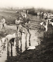 amazing showers of boys vintage 59fdfb5be4cd9.jpg