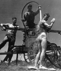 amazing showers of boys vintage 59fdfb665e637.jpg