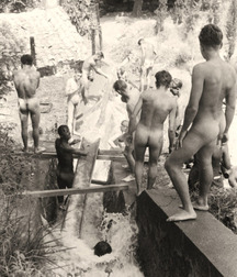amazing showers of boys vintage 59fdfb8c307db.jpg