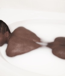 boys immersed in the bathtub 59ff5299b91a6.jpg