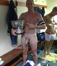 the winners have the cup 5a00d308c38da.jpg