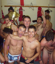 the winners have the cup 5a00d30bb1c1d.jpg