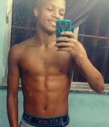 selfies no nude 5a01e13bd23cd.jpg