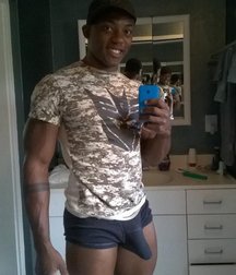selfies no nude 5a01e13f86645.jpg