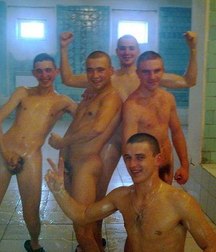 the shower in the Russian barracks 5a033ebd67984.jpg