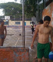 guys from South American favelas 5a073ccfd207d.jpg