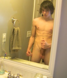 the guys in the bathroom 5a0b1c3cae5df.jpg