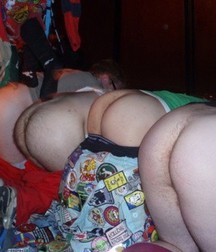 guys showing their ass