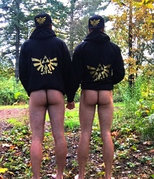 guys showing their ass 5a0c8b140784a.jpg