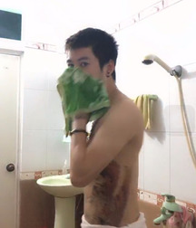 get the towel please 5a0c95e9e3b0f.jpg