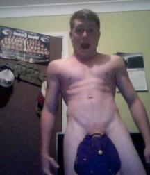 the hat put it in his head 5a0f201d53001.jpg