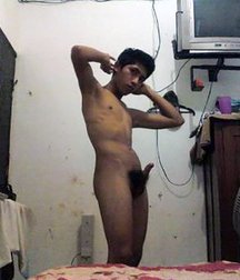 Latin American guys 5a12f43882674.jpg