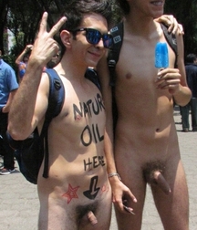 nudist party in the square 5a12f4a7e8efa.jpg