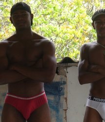 I love the guys in their underwear 5a146215e8d9d.jpg
