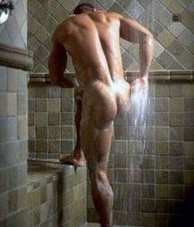 boy in shower (shows her nice ass) 5a15a7cf1ace1.jpg