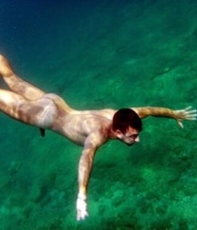 underwater guys 5a16fa5f92183.jpg