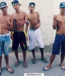 so many guys, all beautiful 5a16fbc5985ee.jpg