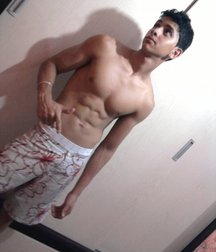very nice latin boys 5a20c9d6d6267.jpg