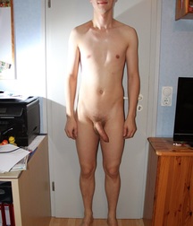 boys at home 5a21ecb26964f.jpg