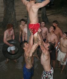 young boys playing 5a254da40e606.jpg