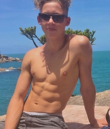 all the guys are beautiful 5a28476a32e0c.jpg