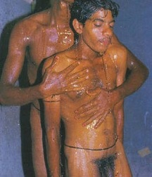 in two the shower is more beautiful 5a2b9659b09c1.jpg