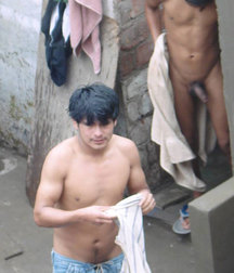 photographed secretly 5a2f61405c839.jpg