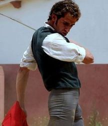 the torero's sensuality 5a33f7c7537a9.jpg