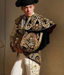the torero's sensuality 5a33f7cf2a882.jpg