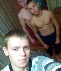 the Russian guys are all beautiful 5a35a21ced729.jpg