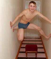 the Russian guys are all beautiful 5a35a2341e57b.jpg
