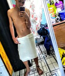 covered by a towel 5a384bc0d24d0.jpg
