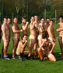 play naked rugby 5a384c1768441.jpg