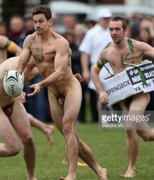 play naked rugby 5a384c2b95302.jpg