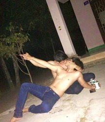 tender and affectionate 5a3f62201152e.jpg