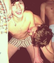 have fun among males 5a42b14e73504.jpg
